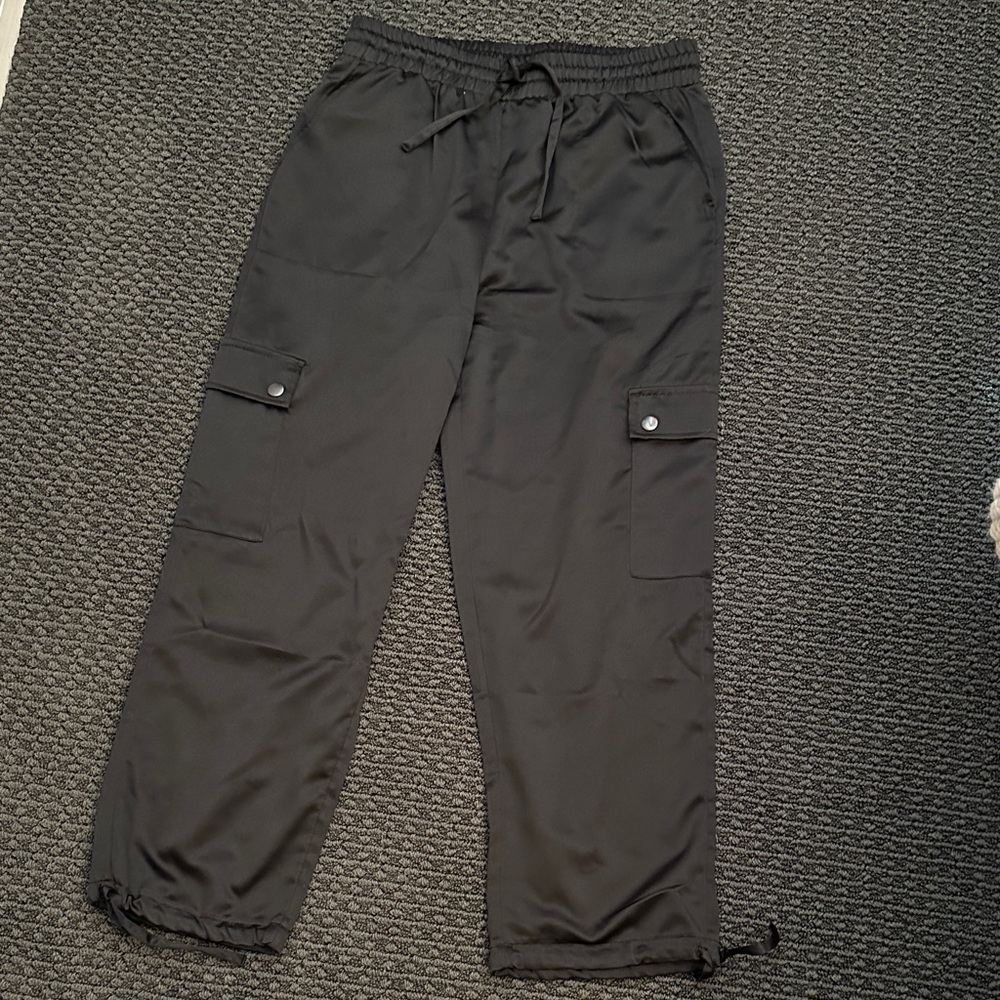 Time and Tru Black satin look Cargo drawstring jogger Pants